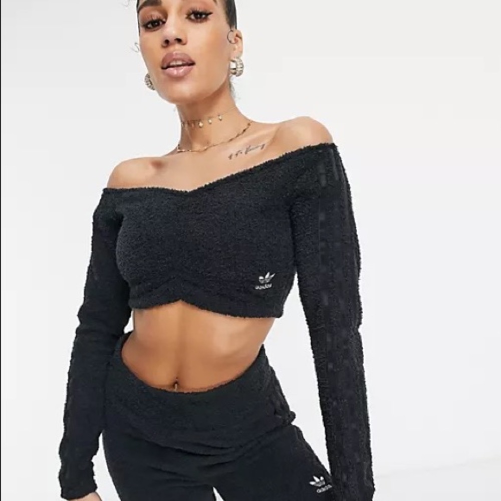 Adidas Originals Relaxed Risqué Fluffy Knit Ruched Cropped Long Sleeve — Size 10